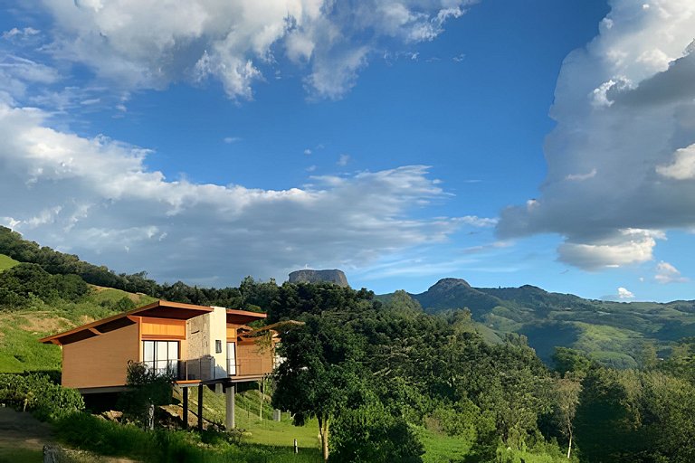 Gorjeios da Mantiqueira - hospedagem em São Bento do Sapucai